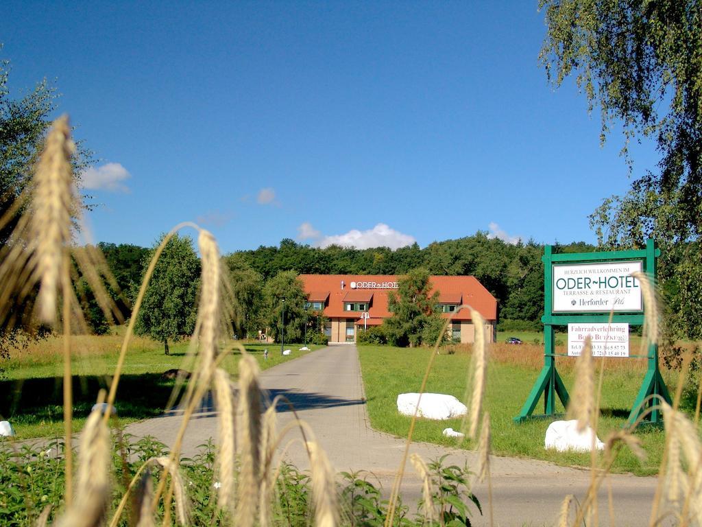 Oder-Hotel Schwedt Exterior foto